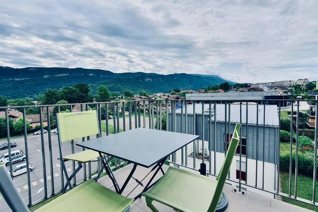 Les Hauteurs D'Annecy 2 Etoiles Entre Lac Et Montagne ภายนอก รูปภาพ